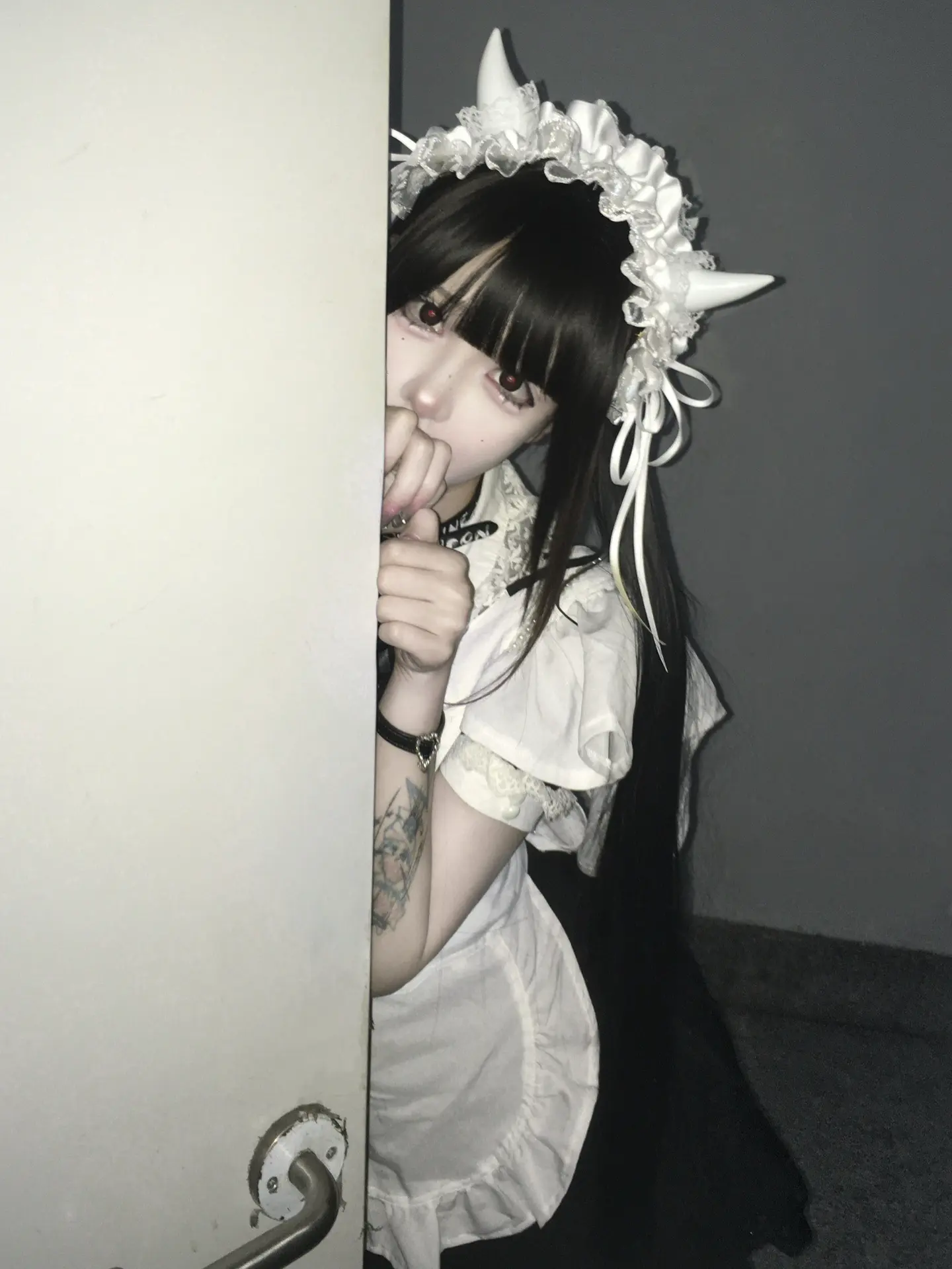 被我这种人缠上是不是很讨厌？是不是很无奈？是不是很恶心？是不是想摆脱？...