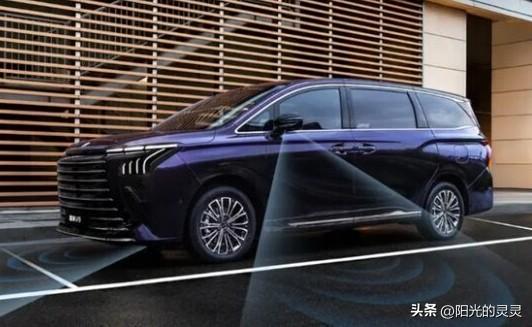 东风柳汽又有新举动了。
2026年6月7日正式开发布并同步上市2027款星海v9