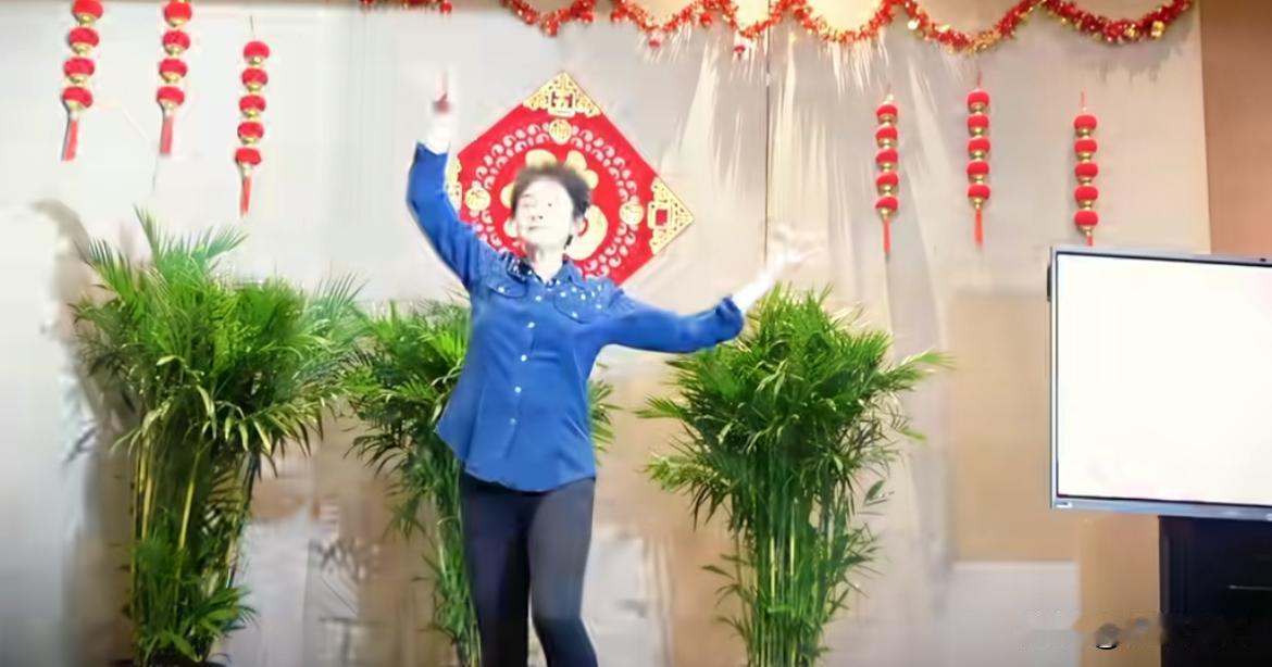 梁丹妮，太令人感到震撼了！
都说不生孩子的女性显年轻，以前还不明白这其中的缘由，
