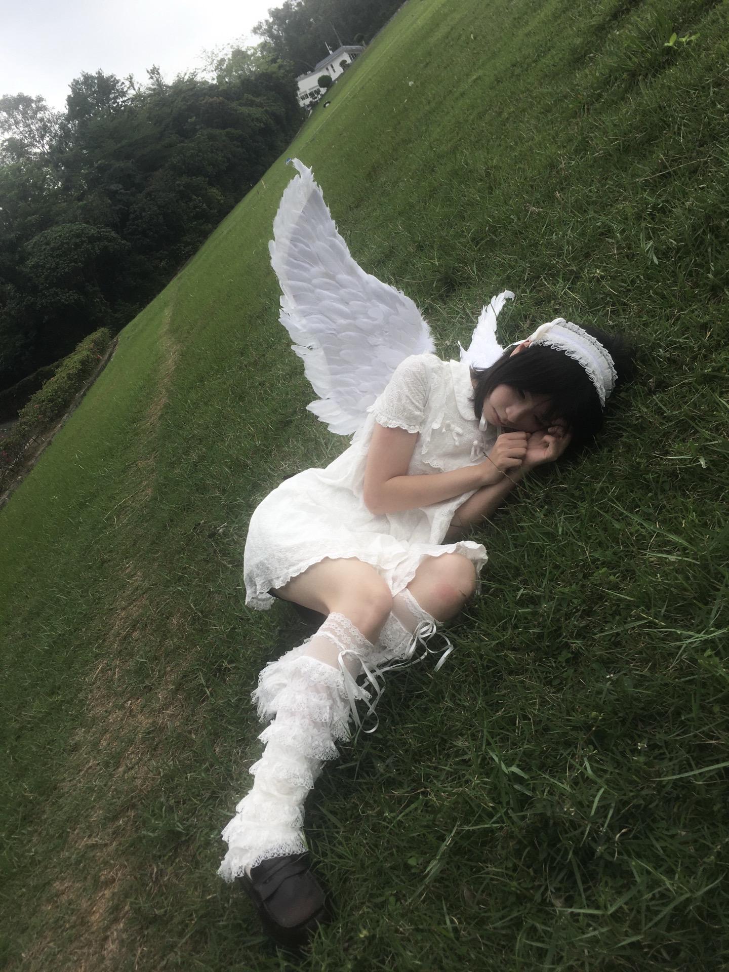 坠落天使。由 拍摄