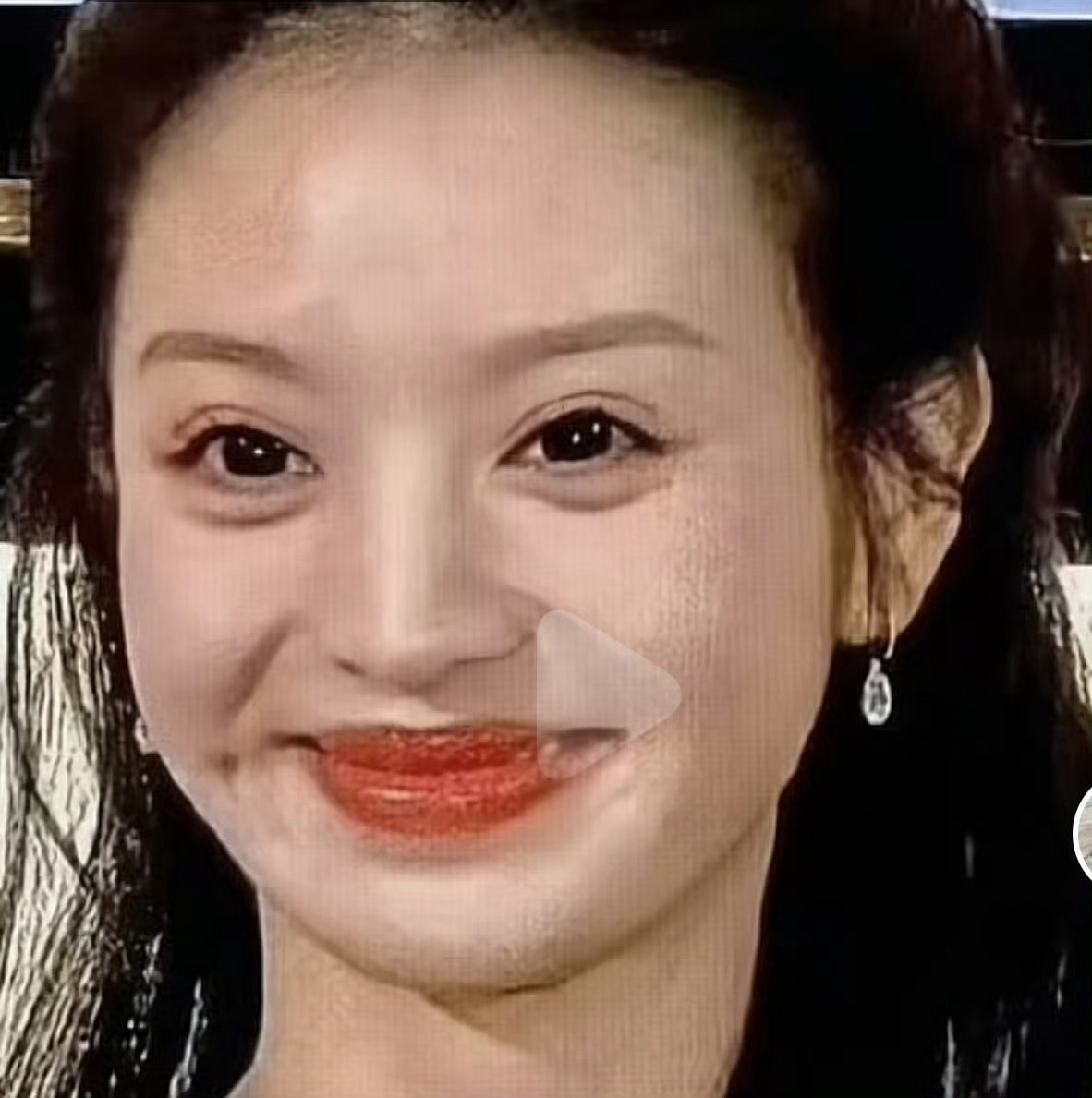 薇薇一笑牛很褶✌🏻 ​​​
