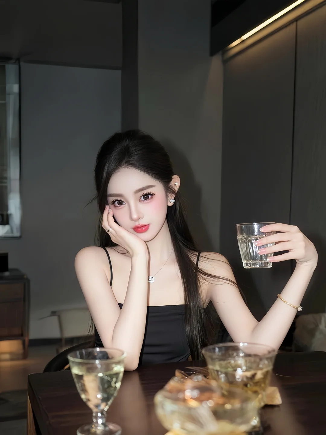 生活没你想的那么苦 说不定糖沉在杯底呢 摇摇看
