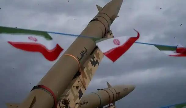 [下雨]美国霸权遭遇“收费”挑战：伊朗为何敢在霍尔木兹海峡“收过路费”？

美国