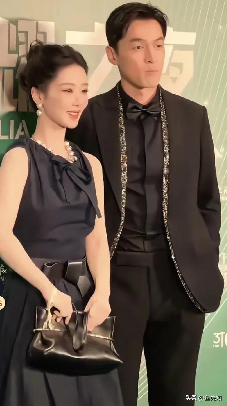 为什么杨紫凭借《生命树》拿了白玉兰最佳女主，胡歌却没有得奖？首先我觉得一部剧肯定