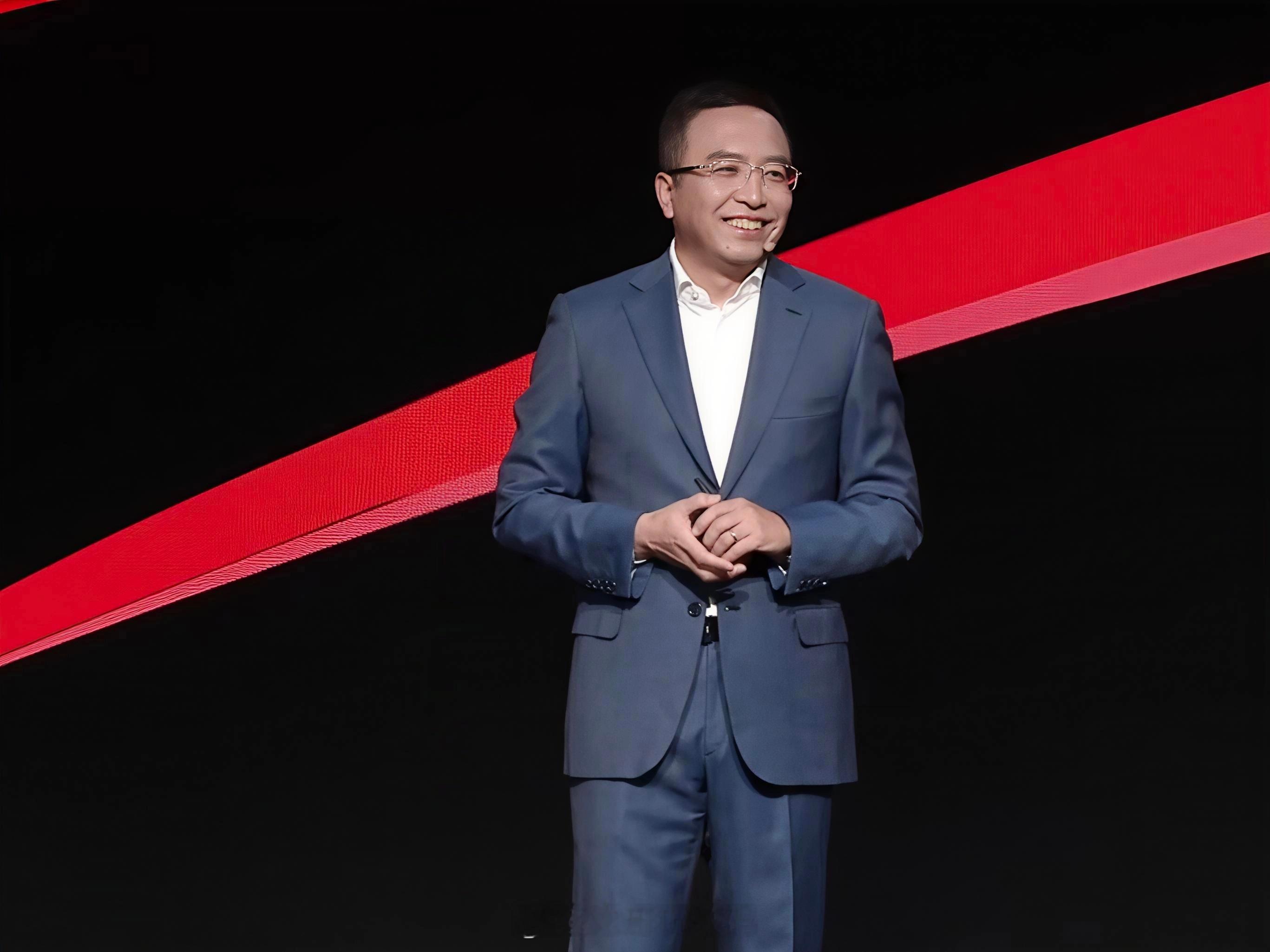 明哥重回台前首秀，主持千里科技发布会，还是熟悉的感觉 智能辅助驾驶领域还有很大的