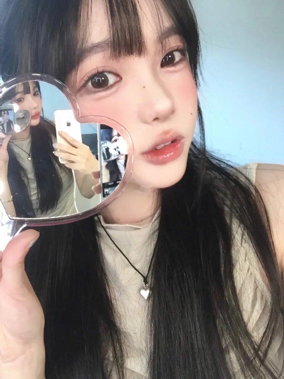 🇰🇷ins对镜自拍：）⊹✭ ﾟ⋆ ♡ﾞ