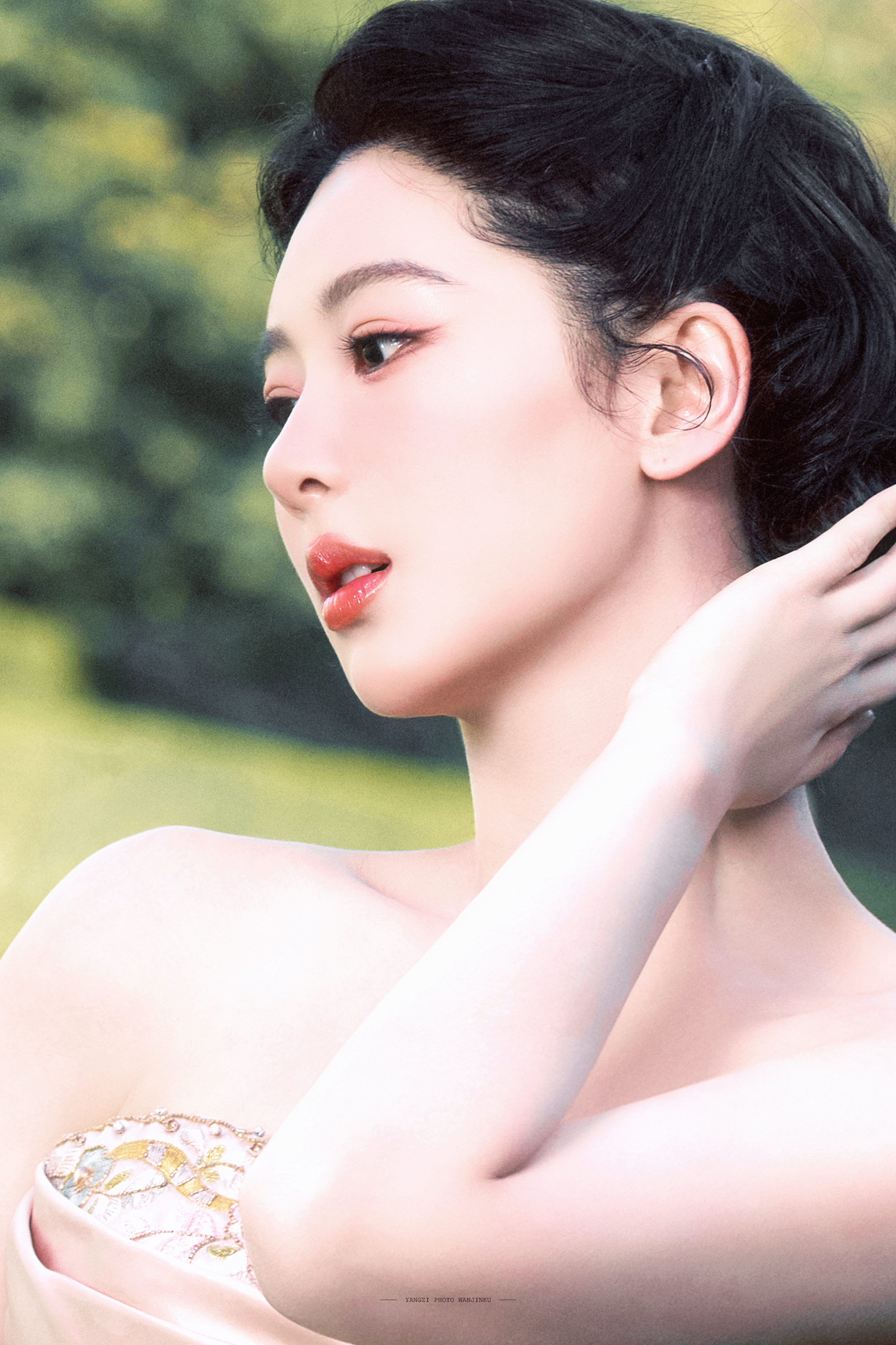 “亲爱的塞西莉亚 我们缘分未尽” 