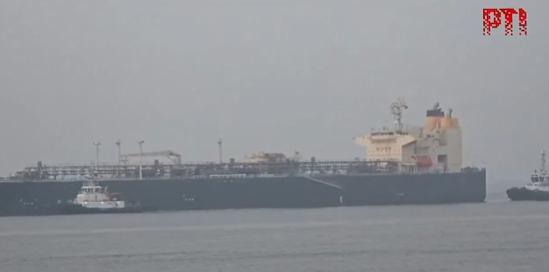 一艘来自美国德克萨斯州的巨型液化石油气油轮已停靠在印度芒格洛尔港。

Pyxis