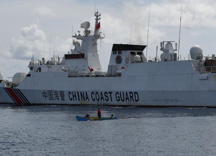 九一八当天，菲律宾船只蓄意冲撞我方海警艇，事件全部责任归于菲方！今日上午 9 时