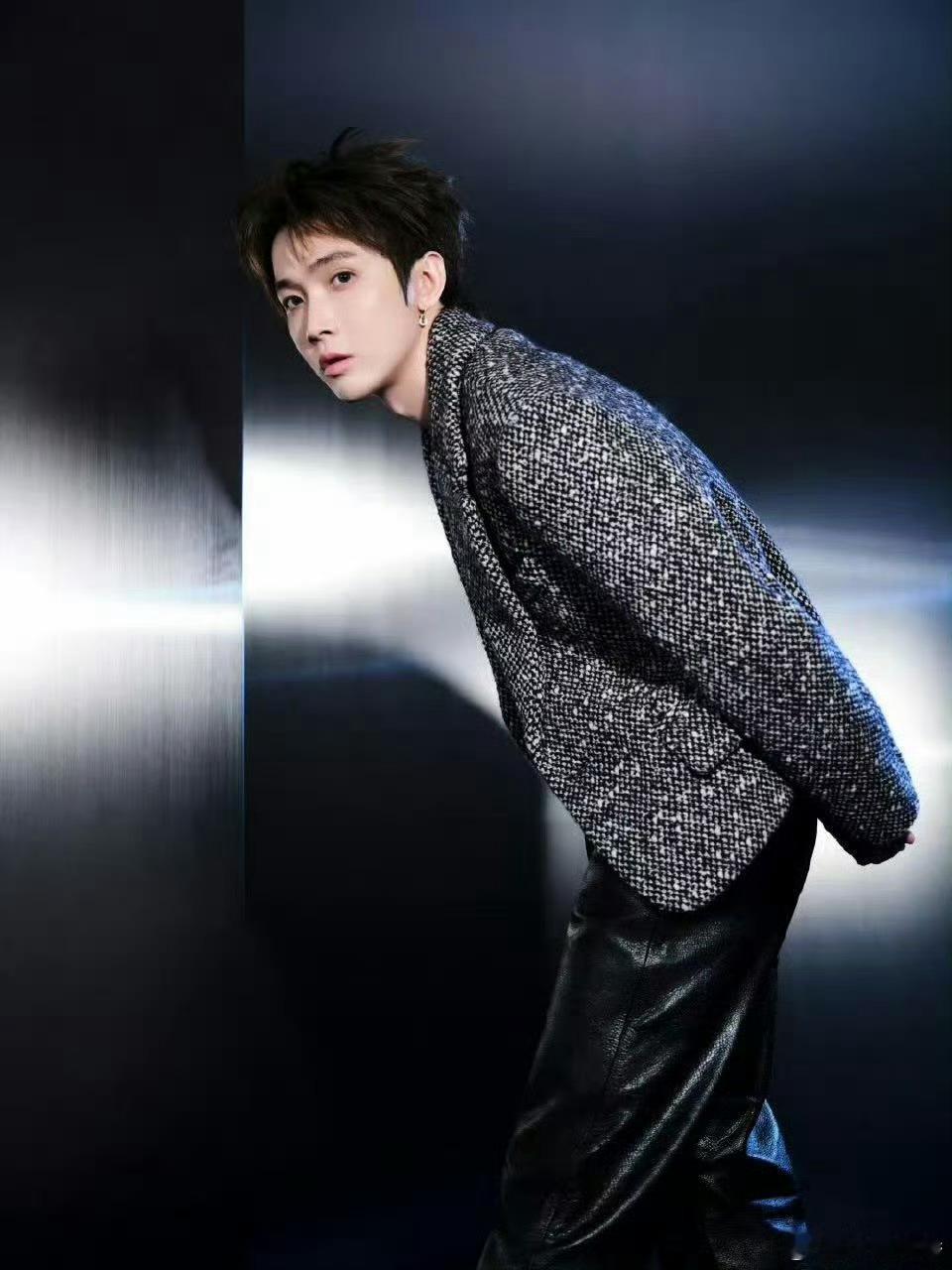 TizzyT成都站太古里bgm响了TizzyT歌里的太古里也可以在成都 Tizz