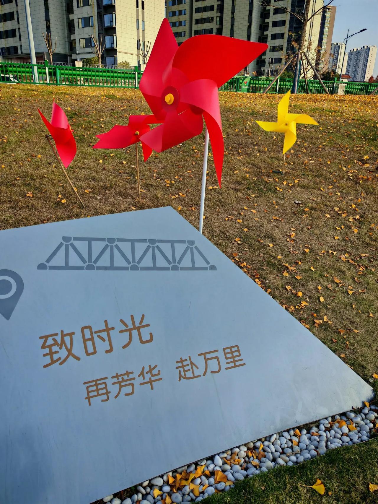16款二手奥迪A4L多少钱能下来估计是挺多钱的！！！