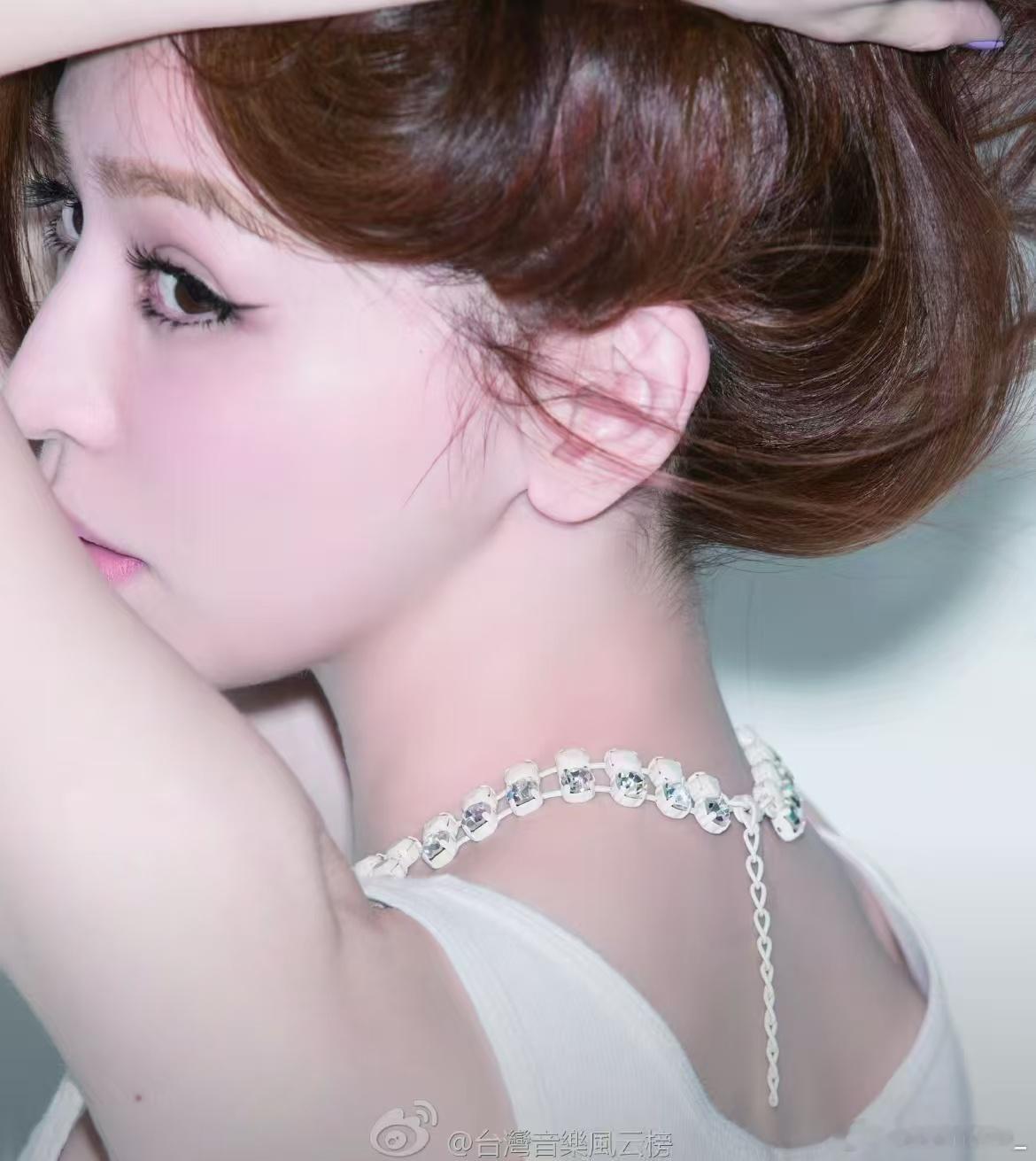 王心凌 新娘子好漂亮！ 