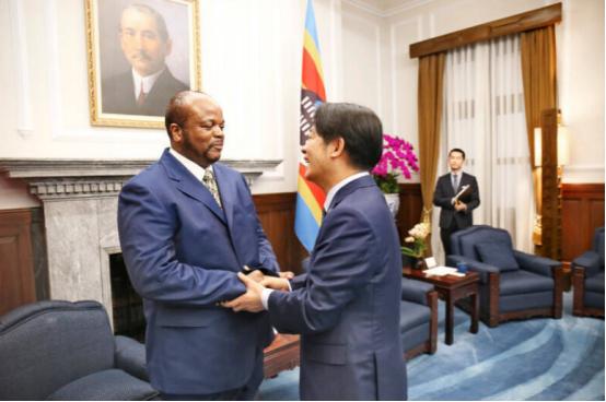 赖清德动了！
 
台湾地区领导人赖清德即将在4月22日动身，搭乘专机前往非洲的史