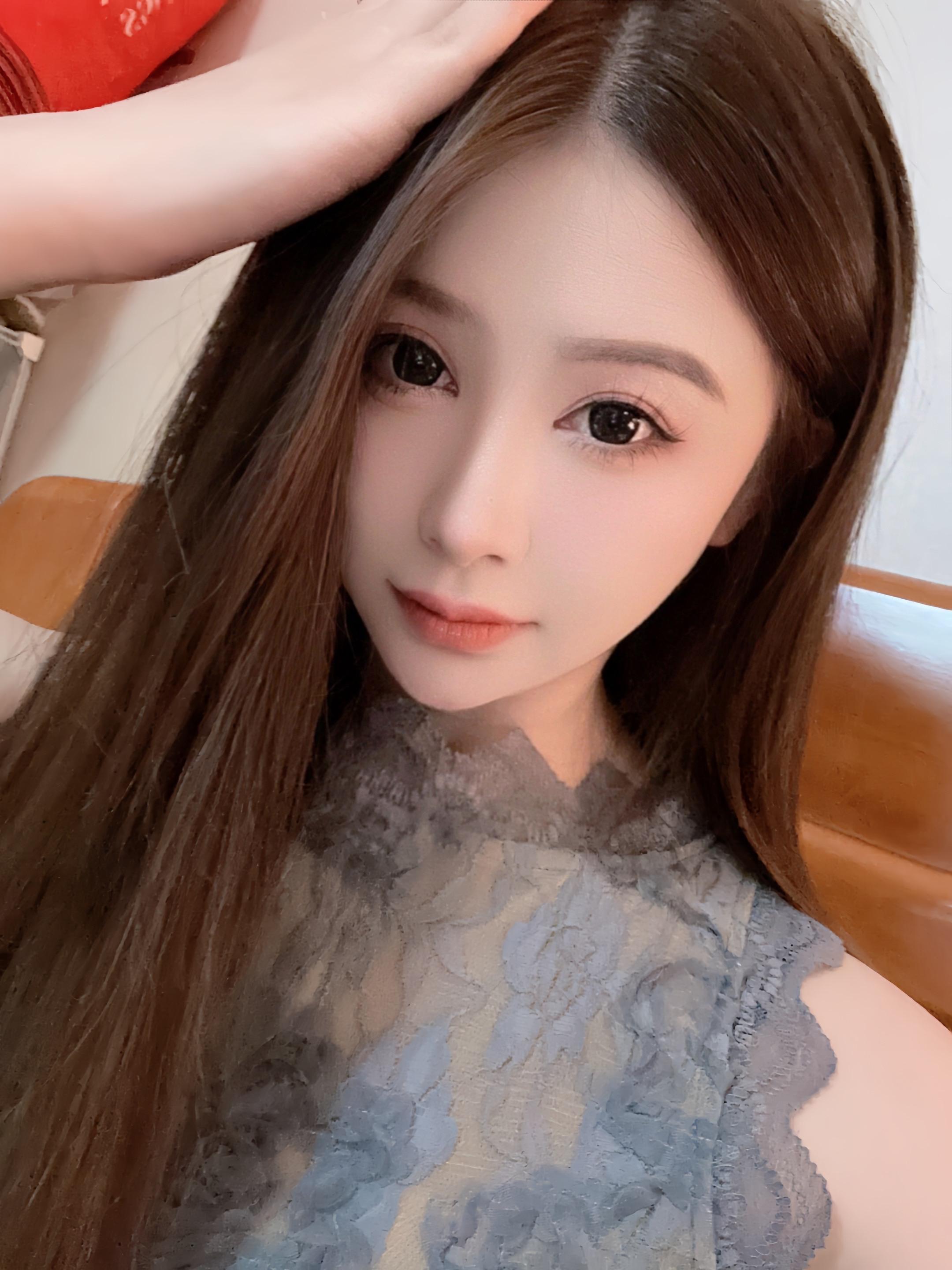 从来就没有什么避风港，风很大，我也控制不住我那忽好忽坏的烂情绪。