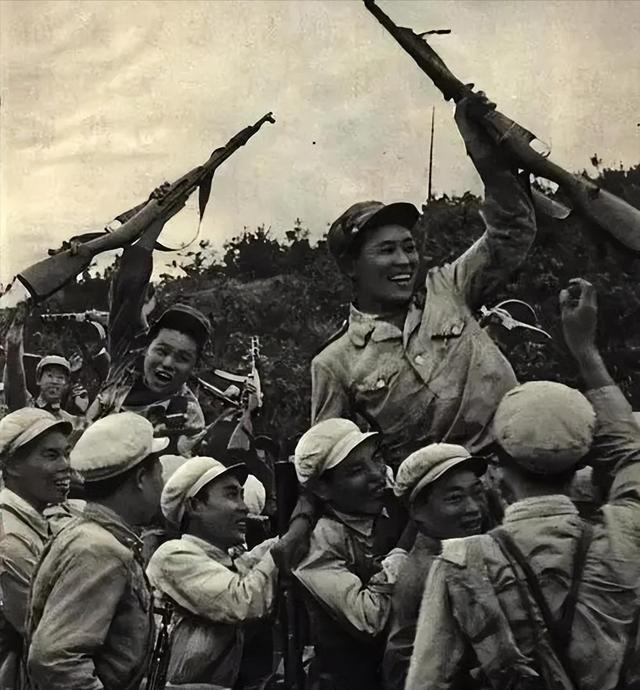 抗美援朝后，全世界都在研究中国为何获胜，英国人的评价绝了

一位曾被志愿军俘虏、