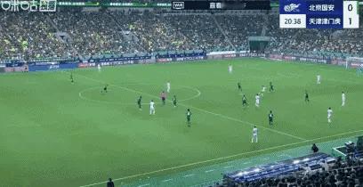 国安标准丢球又来了，36分钟了，国安仍然0-1落后天津津门虎！
这个丢球是标准国