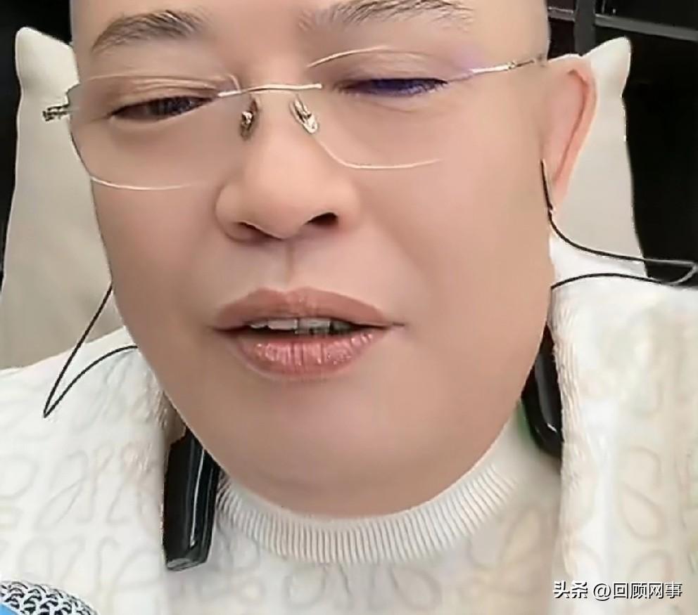 二驴生日，仅一位徒弟陪伴！

         二驴今天低调庆生，晚间驴爸开播透