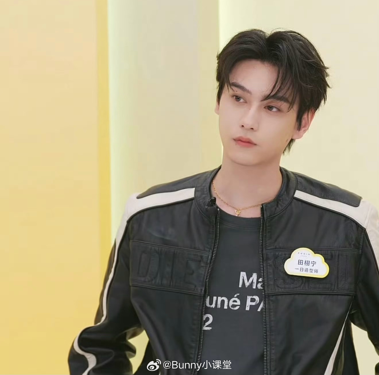 今天田栩宁直播截图，这状态进组拍个现偶怎么样