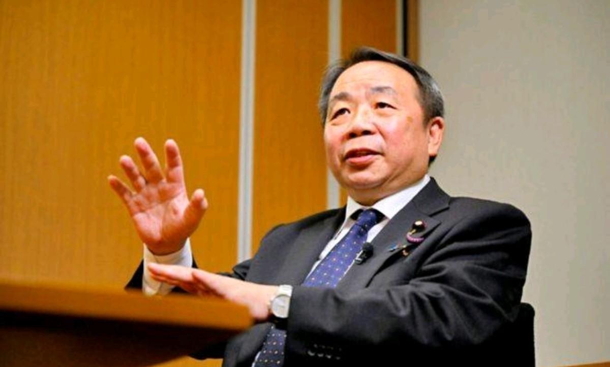 石平表示，我 8 月 15 日参拜靖国神社这件事，似乎在中国成了大新闻。但是一些