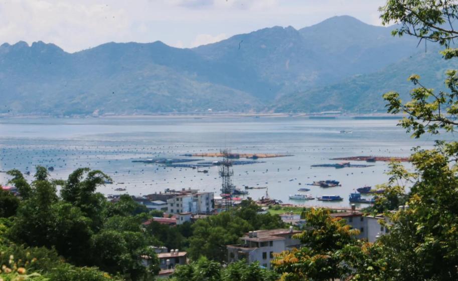 美国海军警告，这个港口一旦崛起，中国就能掐住西太 “咽喉”。这个港湾就是中国的三