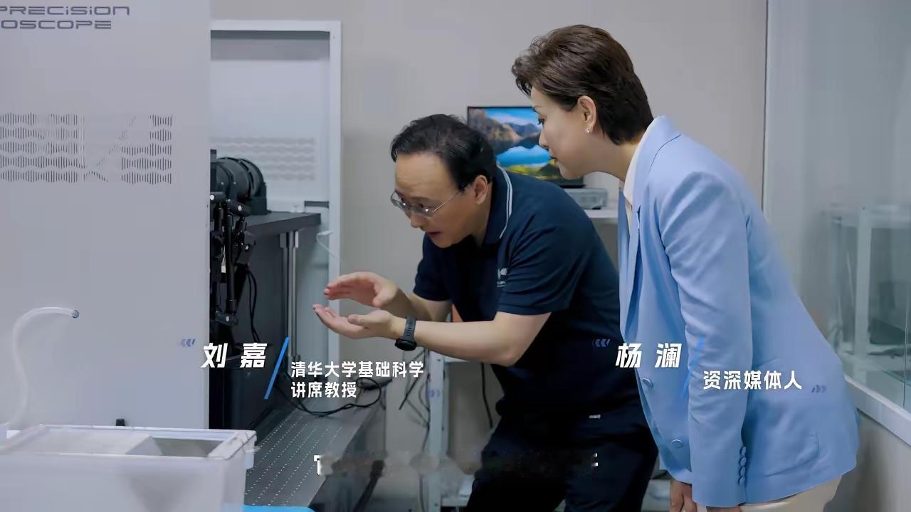 未来10年十大高潜力赛道：
1、人工智能全场景应用
2、人形智能机器人
3、半导