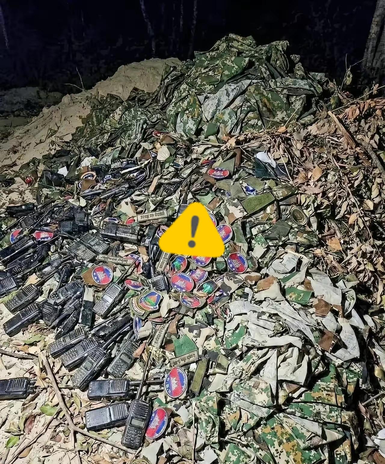 泰柬边境这波冲突太让人意外！表面是两军对峙，实则是对跨境毒瘤的集中清算，这波操作