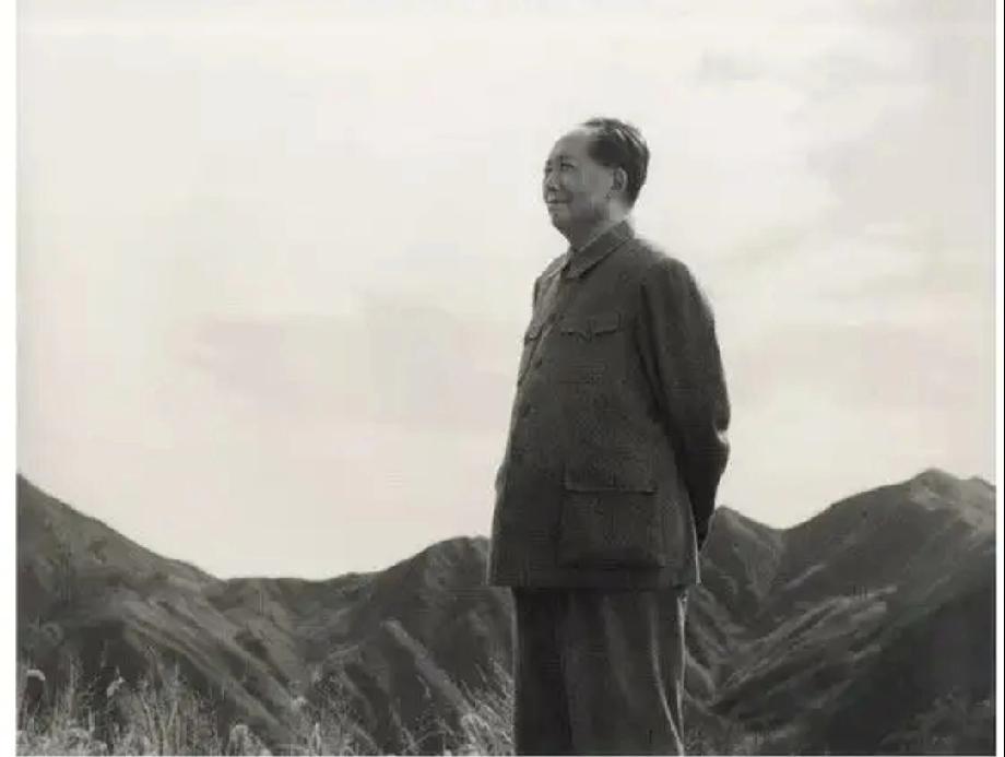 从当今世界格局，看毛主席早年预言
 
半个多世纪前，在新中国最艰难、国际环境最孤