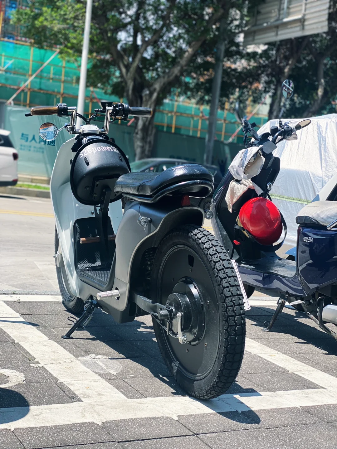 中了电鸡毒，溜娃全靠它！