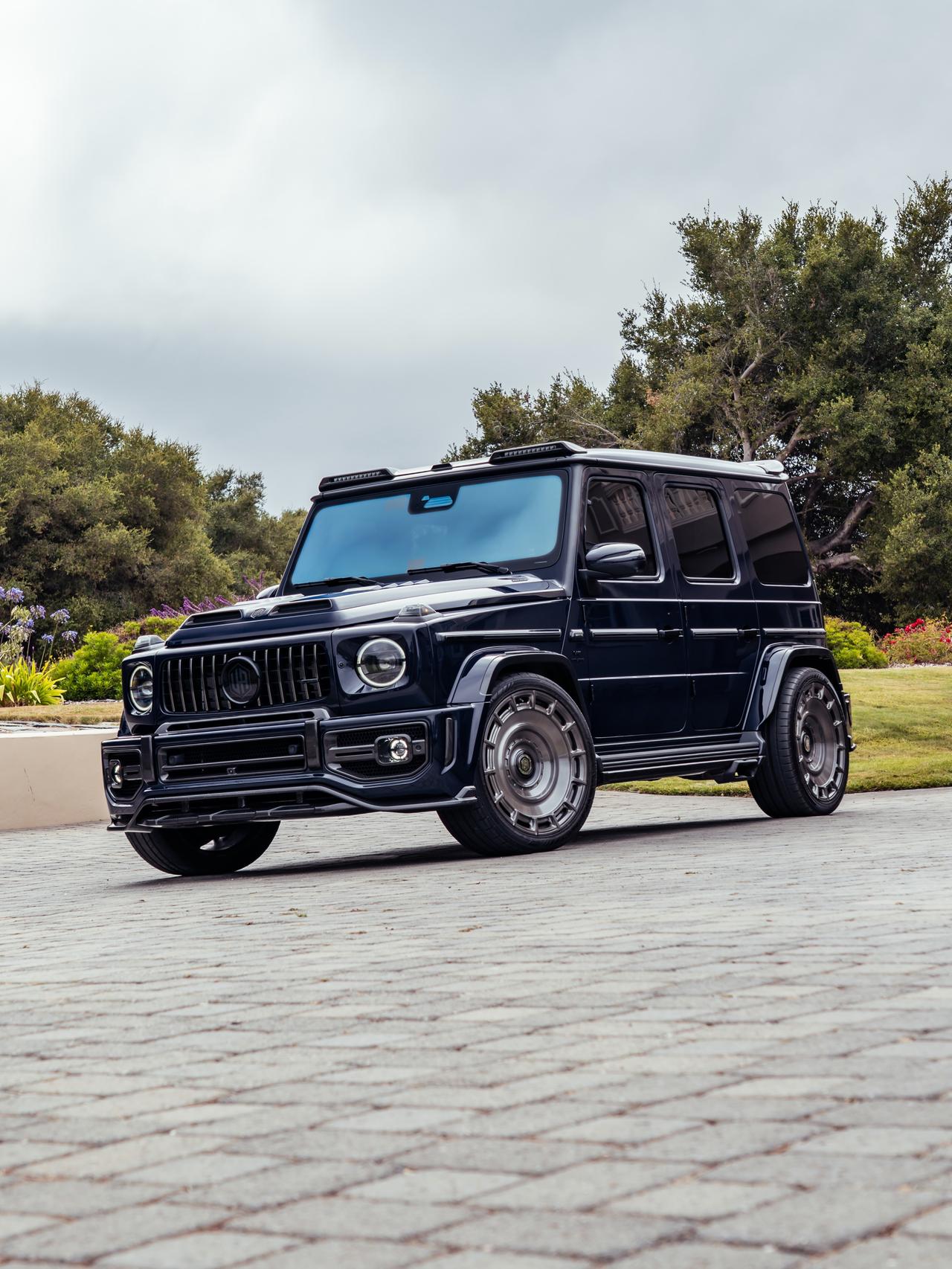 英国顶级豪华改装品牌Urban Automotive，为奔驰G级打造的这台深蓝色