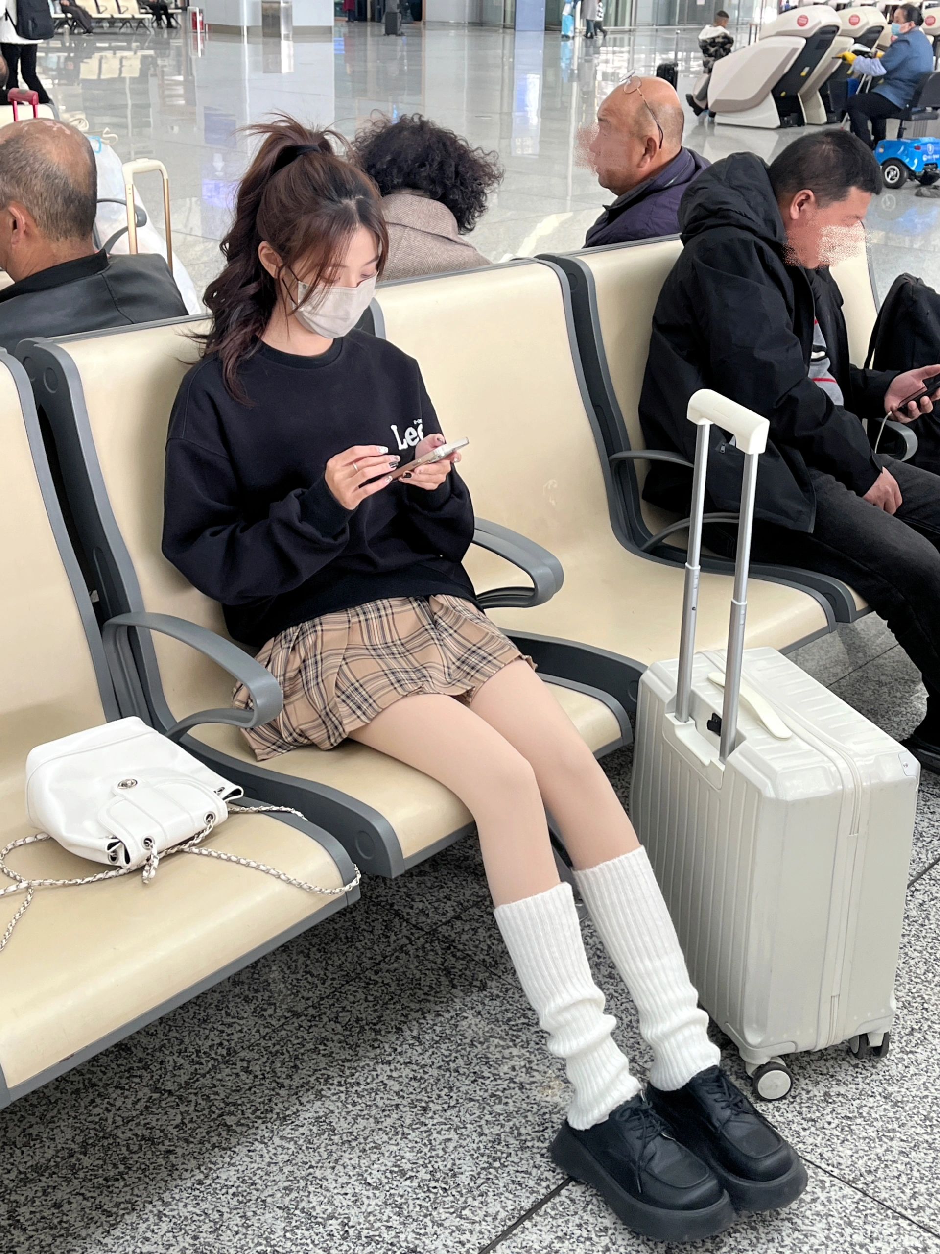 本i人终于！勇敢了一回上前要链接了！