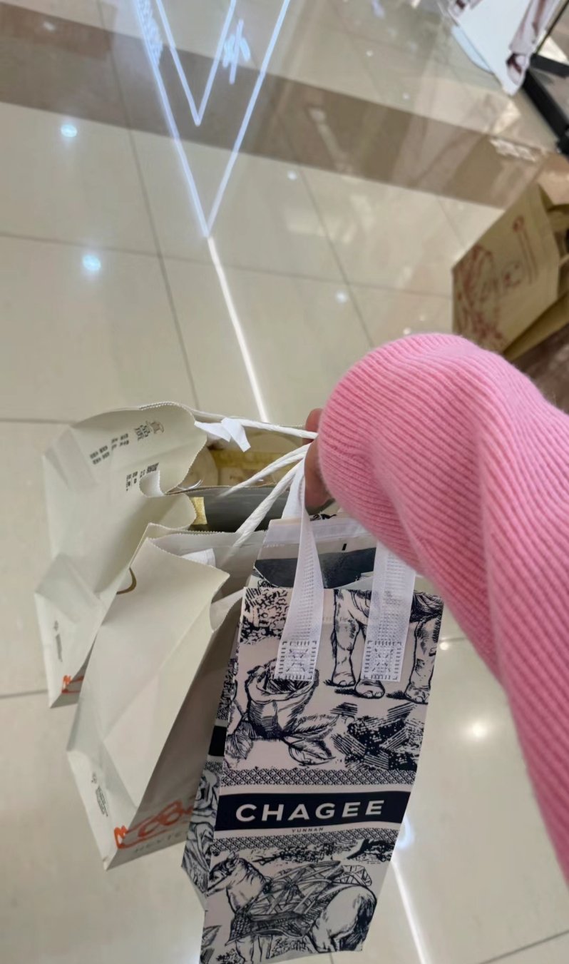 没什么好后悔的 于人于物 我都百分百付出 大胆放手一切 然后拥有更好的 . ​​