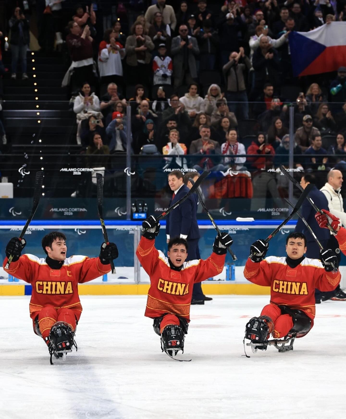 冬奥会 米兰冬残奥会，中国队获得冰球🏒铜牌🥉！此刻皆不凡