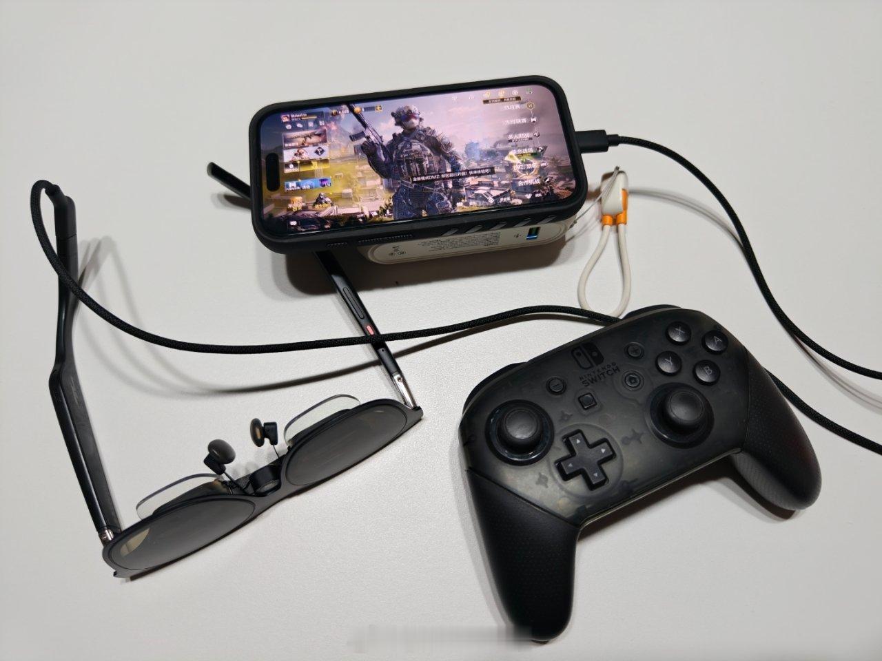 看了大耳朵最新那期XREAL One Pro视频解锁用iPhone连接蓝牙手柄玩