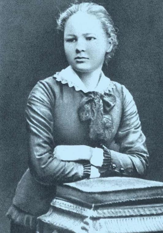 1911年，45岁的居里夫人写给郎之万的情书被曝光。在信中，居里夫人流露出对性的