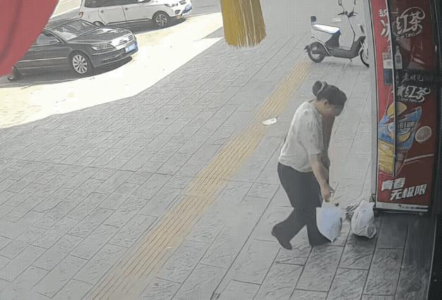 还好有监控……