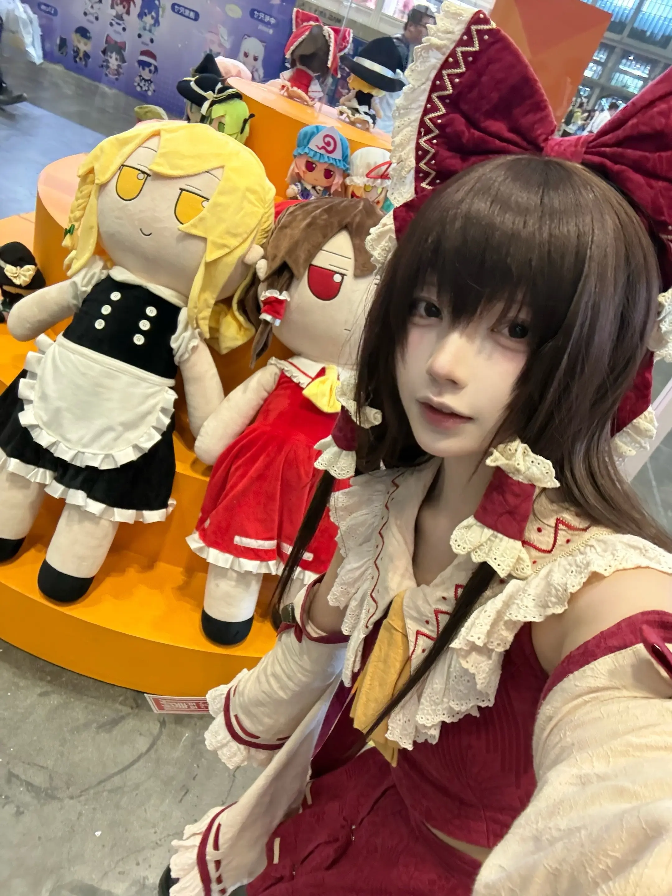女孩子消费中。