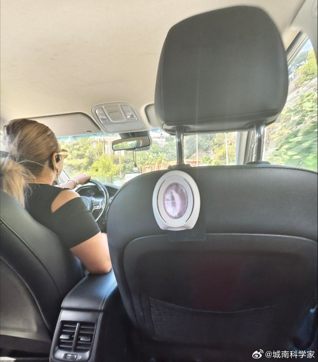 打车打到两个uber女司机了… 