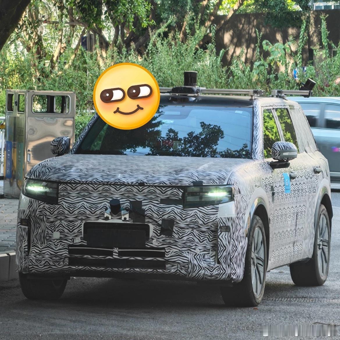 无奖竞猜，这是啥车？[思考]图源：XHS颜颜颜彦颜颜颜感觉有点子神行者的感觉[思