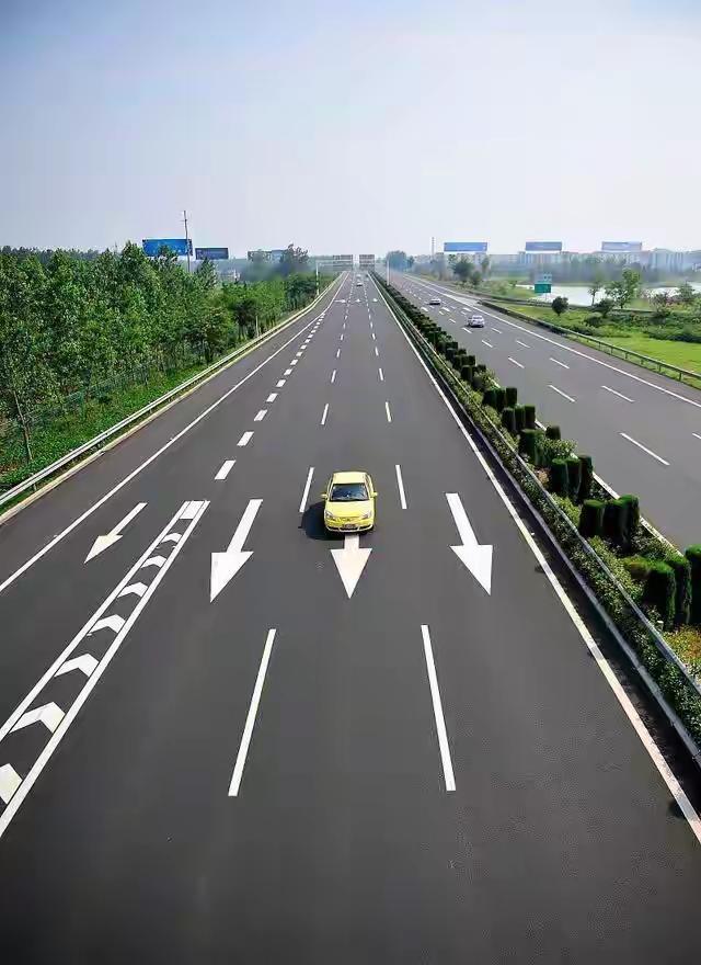 定了！！！！
安徽凤阳至定远高速将在今年11月开工！这是连接济宁至合肥的高速公路