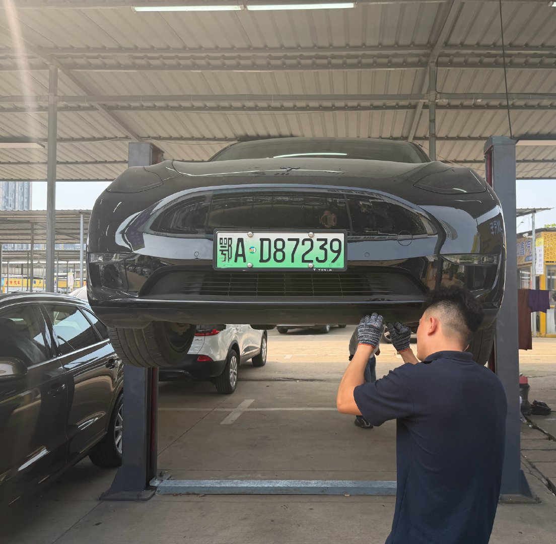 拿下21年modely 6万多公里 标续 一件喷漆，13个多特斯拉modely 