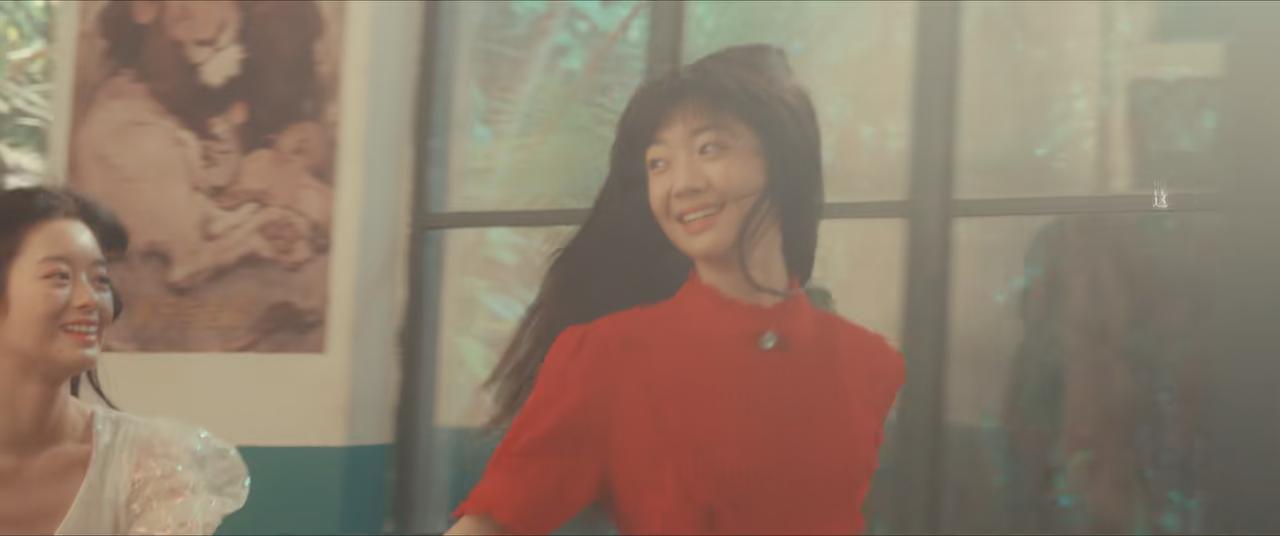 让自己平静了一周吧，还是决定推荐一部剧：“人鱼”。

首先，女主苏琳的人选总让我