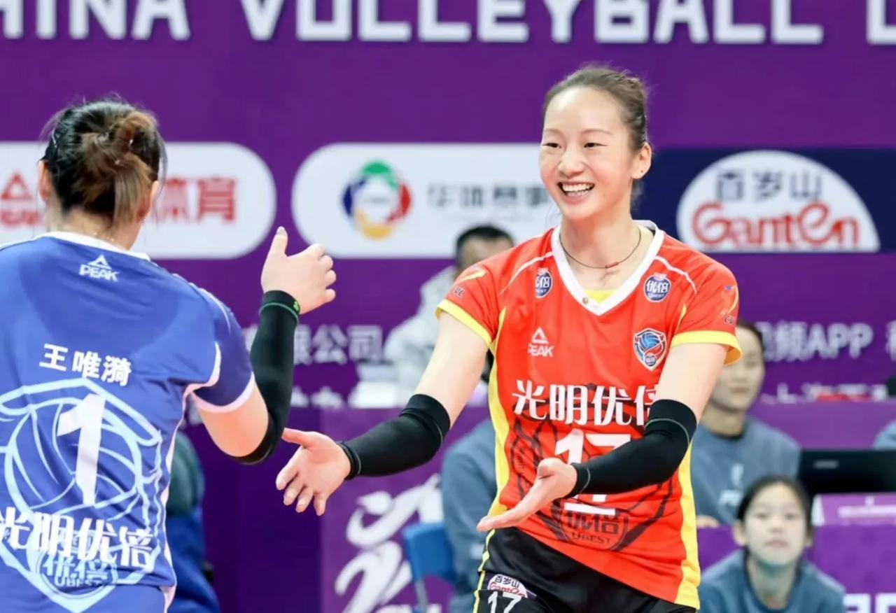 #2023-2024中国女排超级联赛# 第九轮比赛结果：

1⃣️天津3-0河南