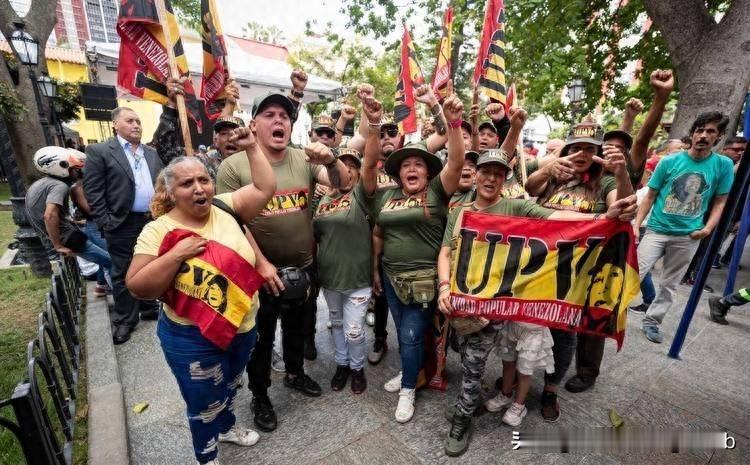 4万人请愿，特朗普被逼停手？

美国国内的反战呼声持续高涨。
一份要求制止对委内