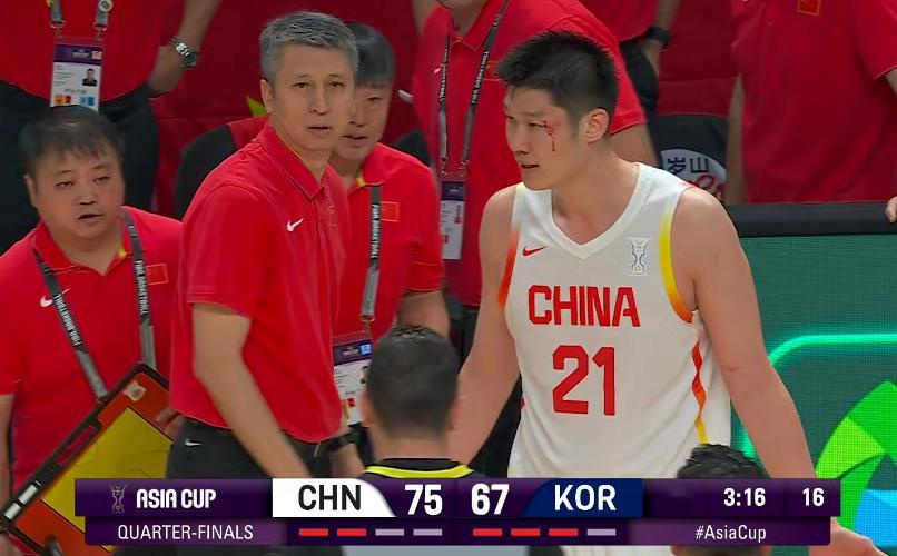 胡金秋眼眶出血…韩国这动作，你们是要特么干啥？！中国男篮vs韩国男篮 ​​​