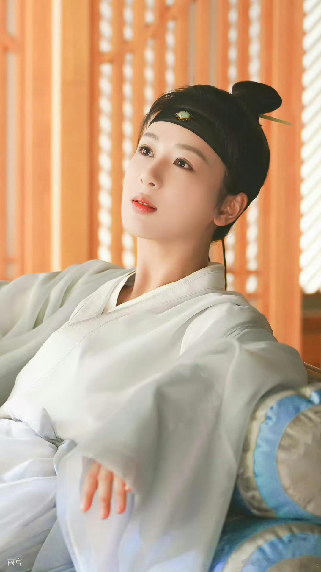 杨紫长相思翘楚名场面对比杨紫家业 呀怎么我们长相思又被拉出来了？是你们也在想念小