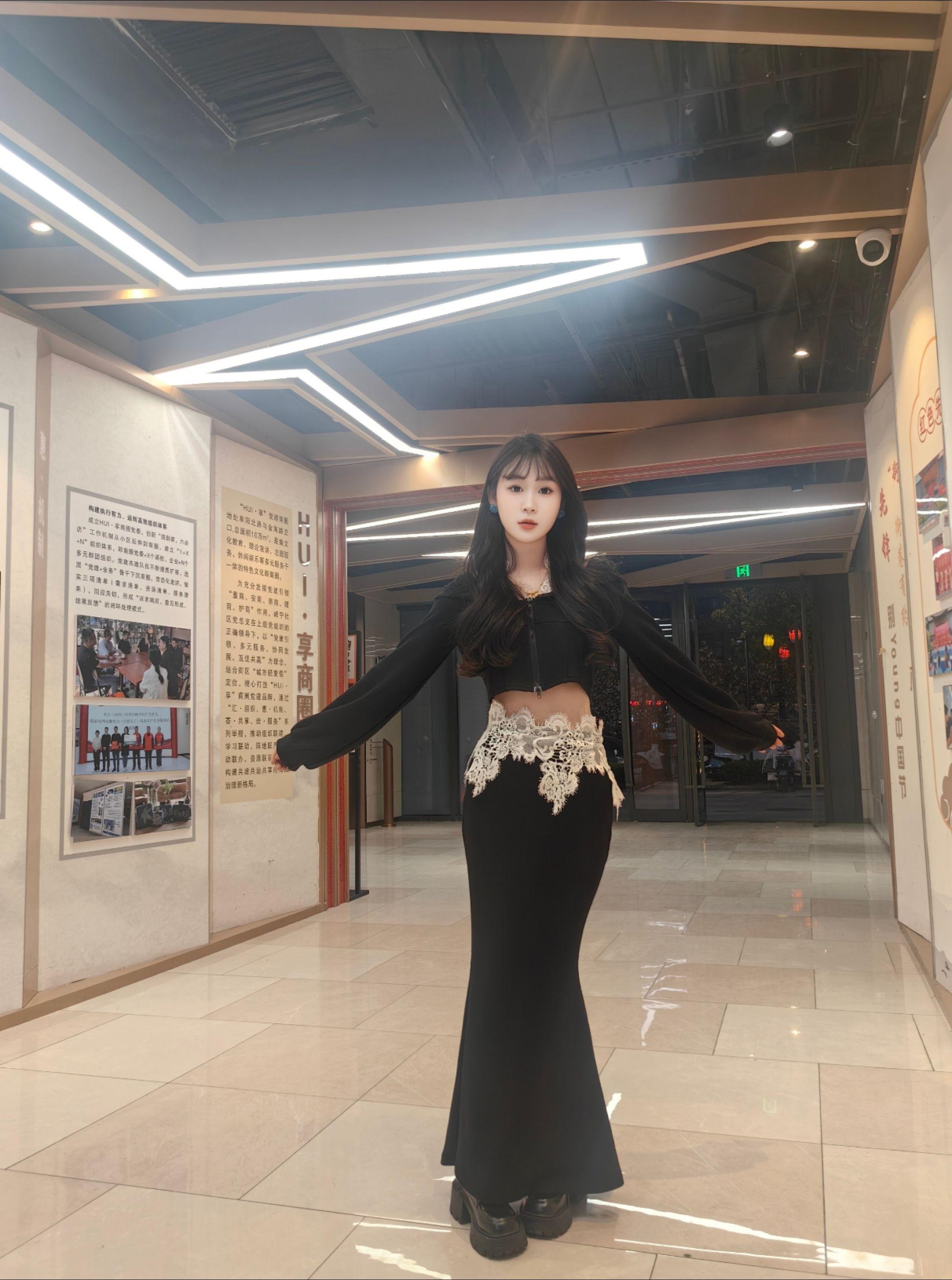 如果非要嫁给一个老登 希望是路易威登