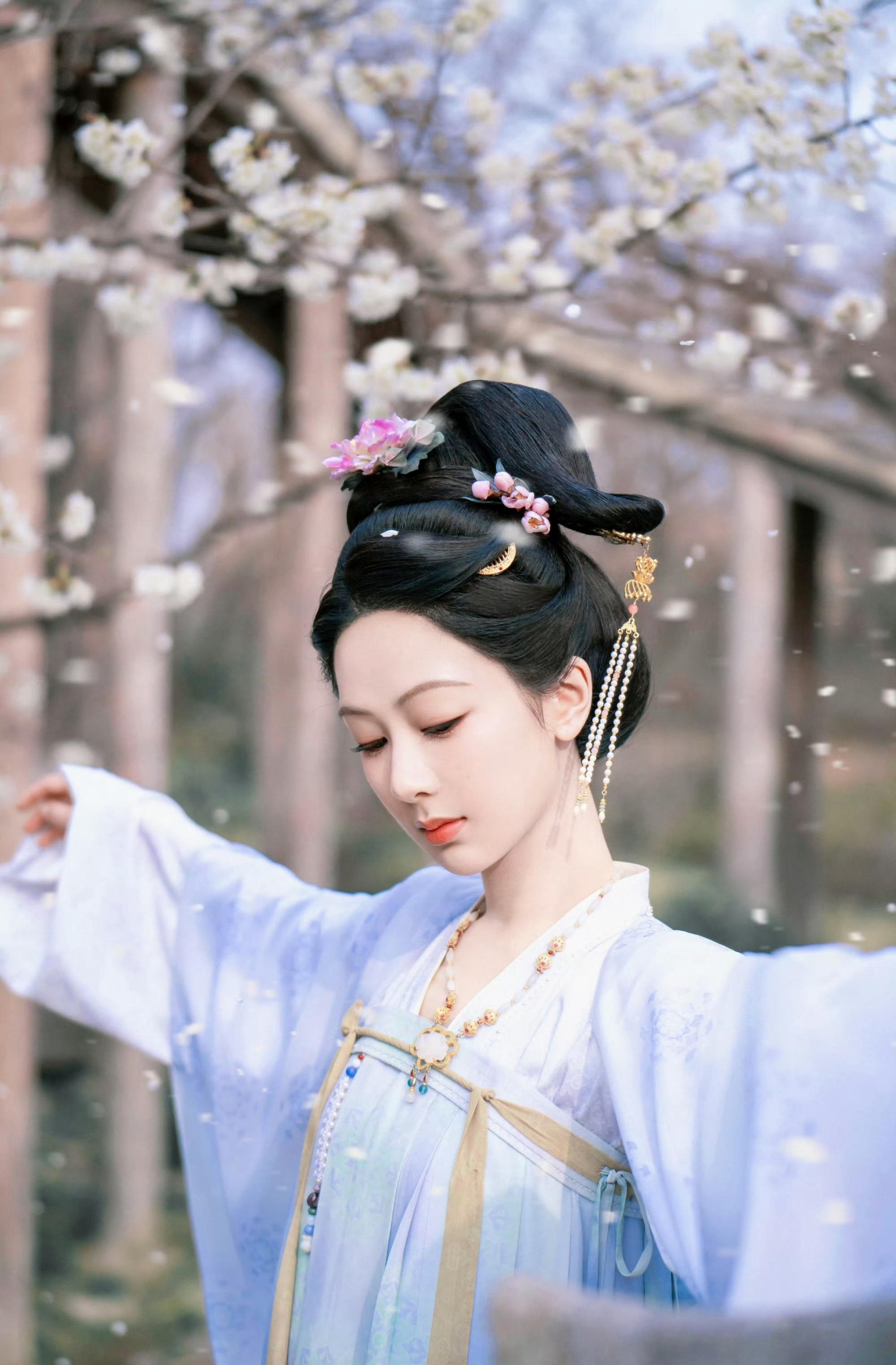 杨紫不逢不若明日上线 还有两天了 