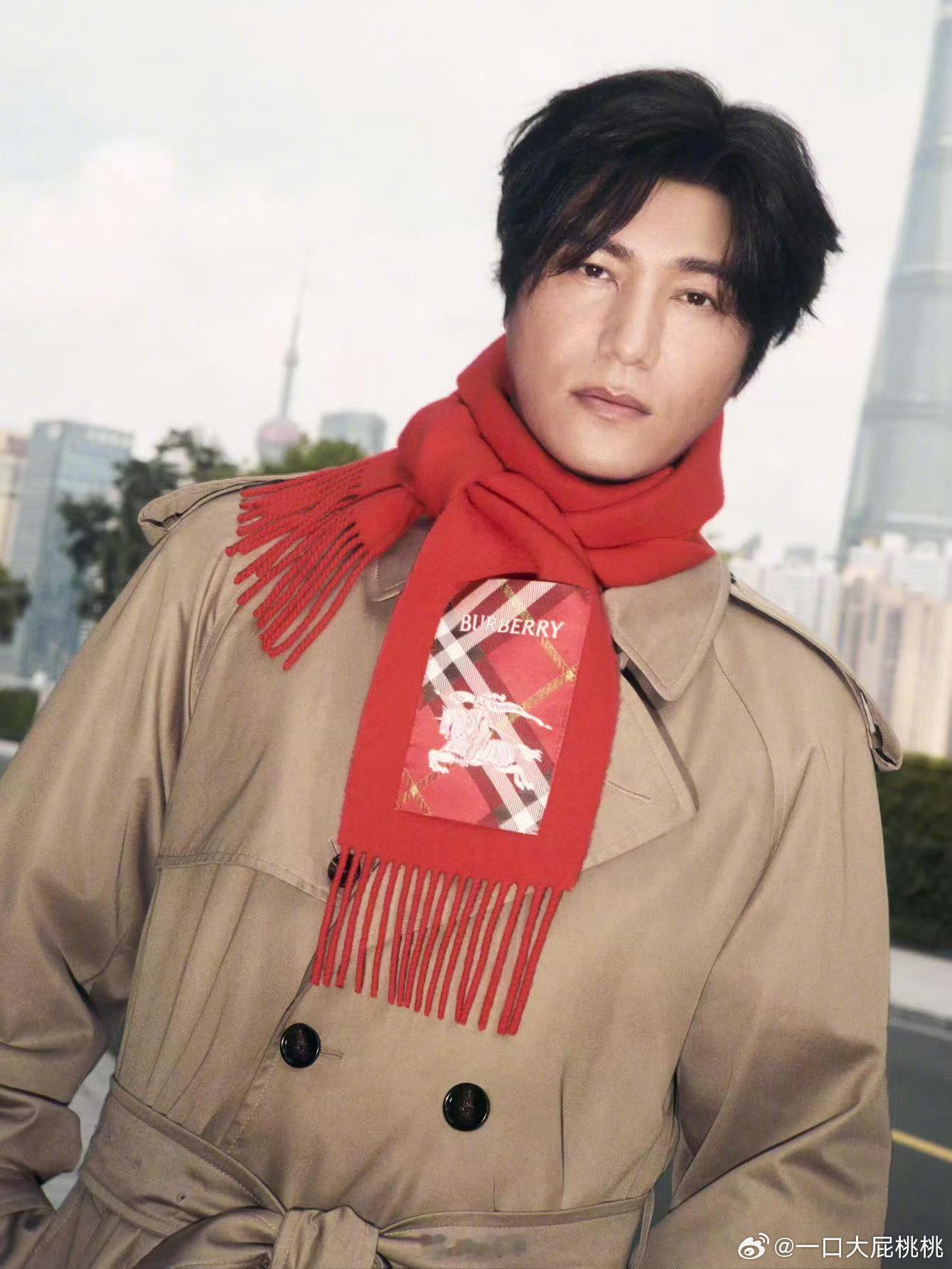 陈坤、吴磊「BURBERRY 2026  新禧贺岁系列」🧣   时尚灵感解读时