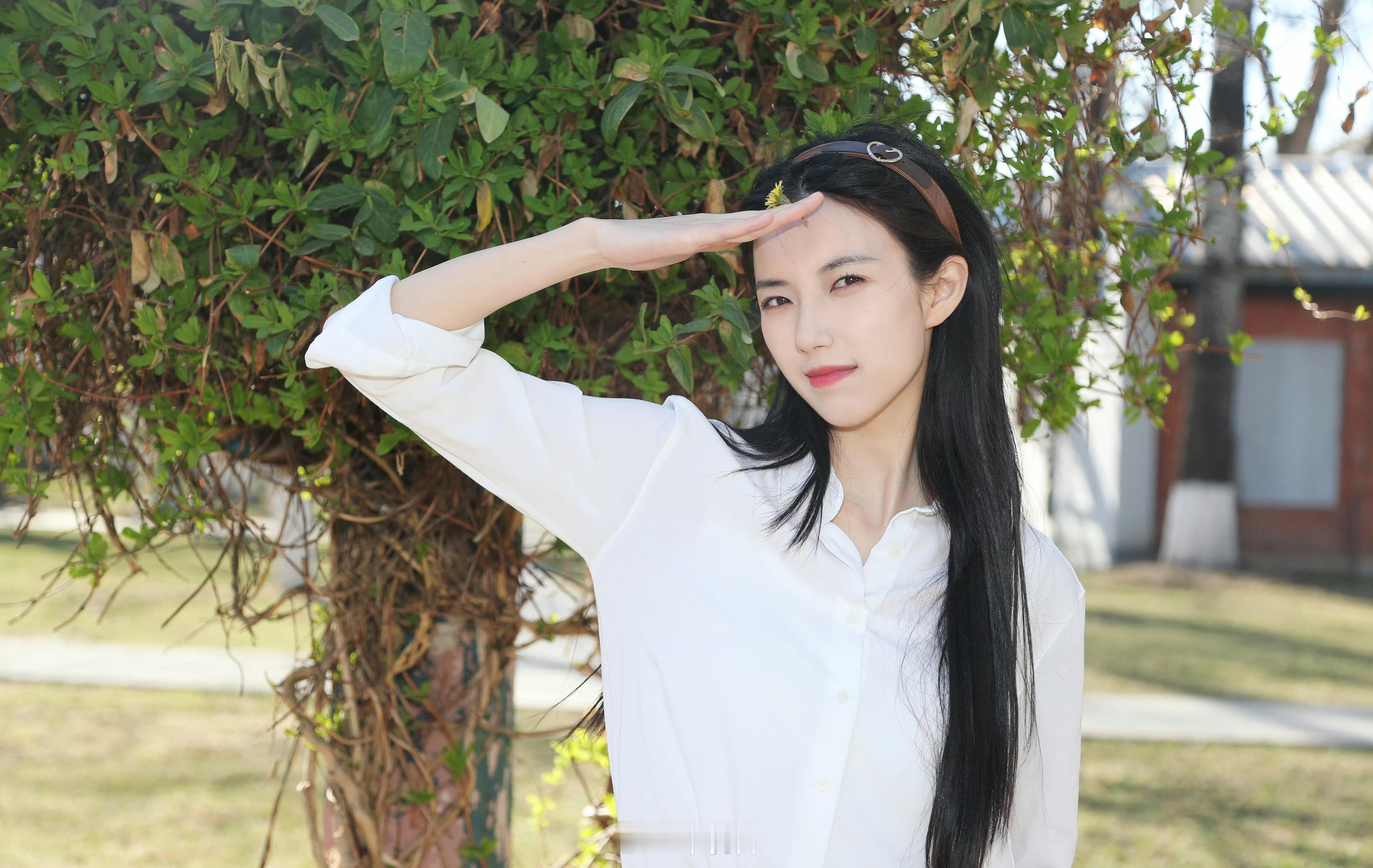 甜美清新的小姐姐 ​​​