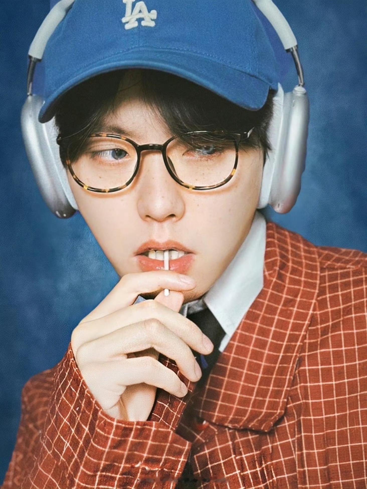 肖宇梁[超话]日益喜欢，而后着迷。来日方长，从始至终​​​